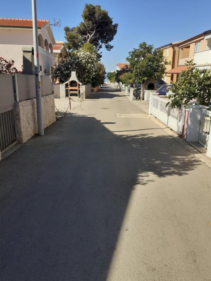Apartman Vir-Miljkovica מראה חיצוני תמונה